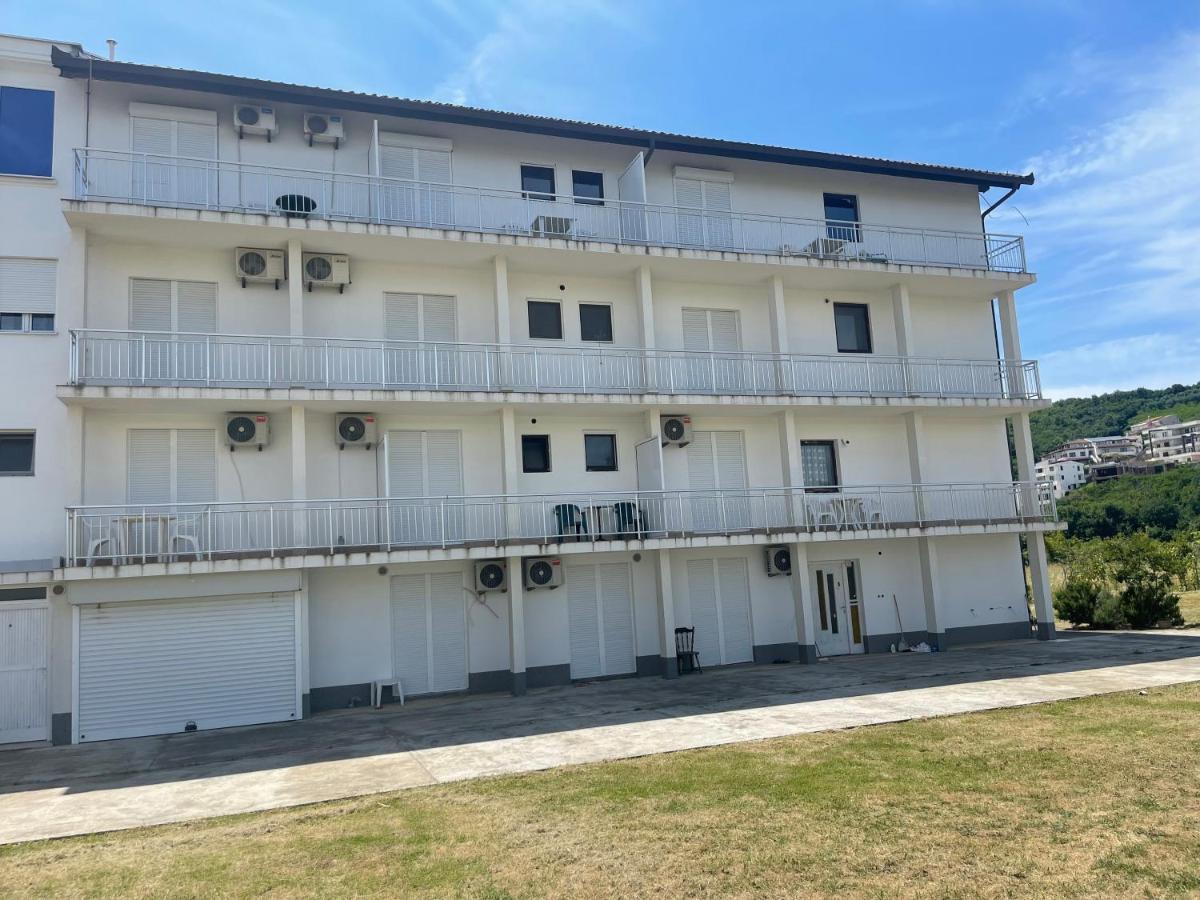 Summer Sky Hotel Ulcinj Exterior photo